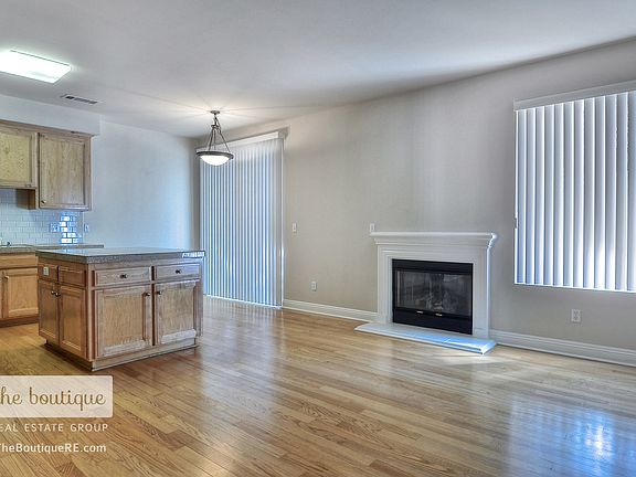 2nd image of 7124 Farralone Ave Unit 105