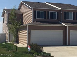 1912 Harvest Moon Dr, Gillette, WY 82718