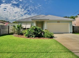 21512 Caribbean Ln, Panama City Beach, FL 32413