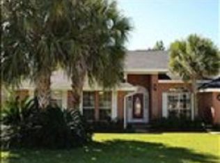 2084 Alfred Blvd, Navarre, FL 32566
