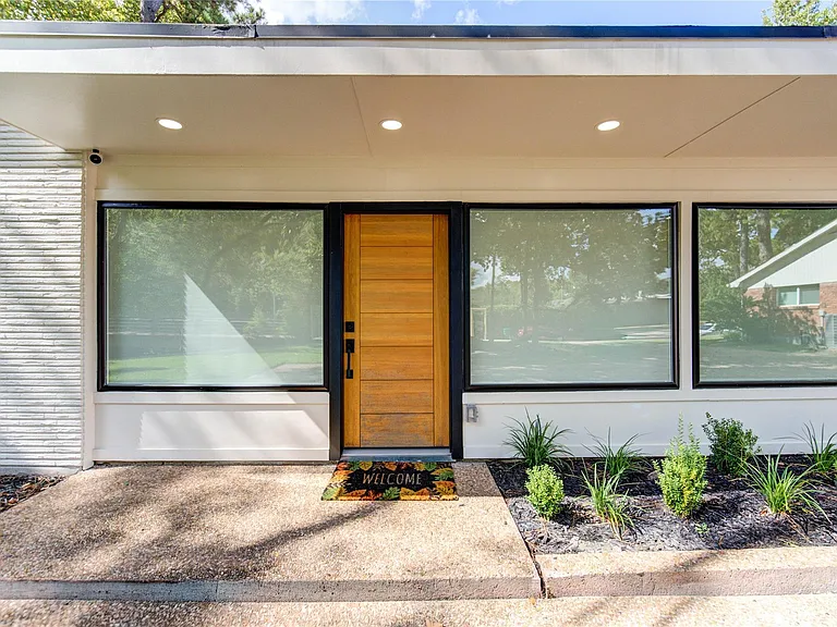 303 Isolde Dr — Photo 31
