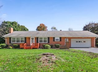 1930 Valley Rd, Salem, OH 44460