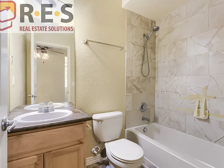 9404 Ashbury Cir #103 — Photo 14