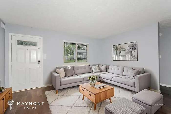 1233 Plymouth Rock Way — Photo 4
