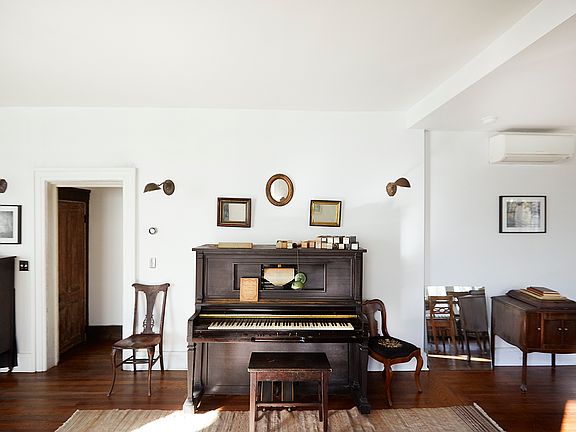 Reconditioned player piano