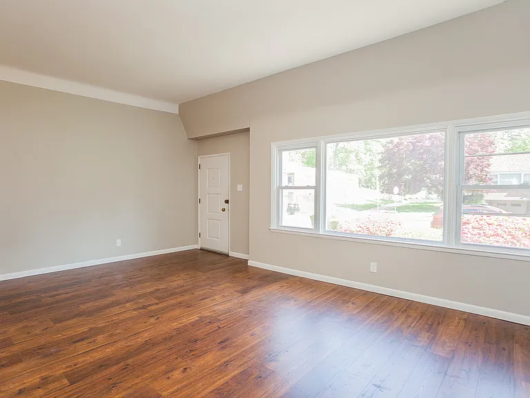176 Juniper Rd — Photo 7