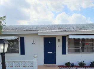604 SW 15th St, Boynton Beach, FL 33426