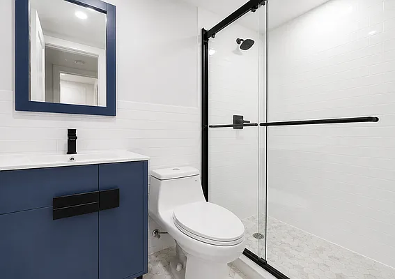 Bathroom, photo 1
