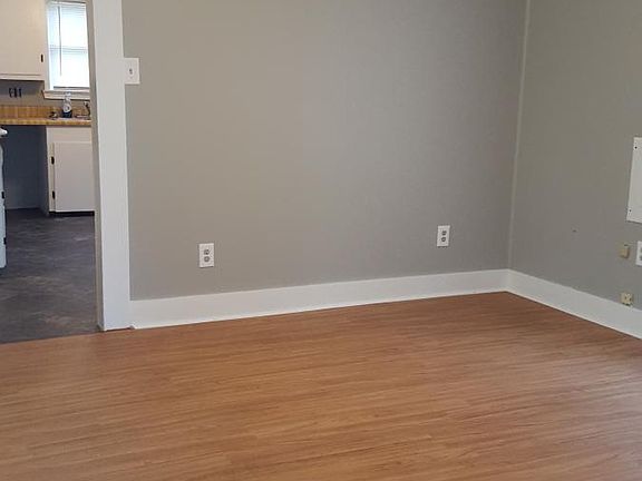 5th image of 2708 Louisiana Ave