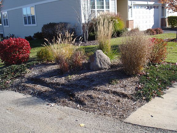 2nd image of 1920 Glenwood Cir #A