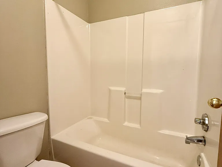 2226 W Elizabeth St #D303 — Photo 14