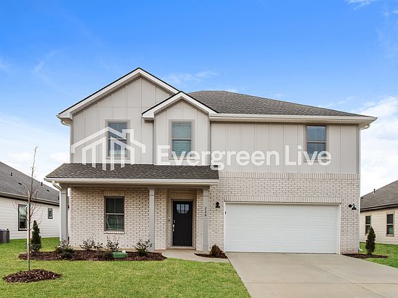 2nd image of 226 Exeter St