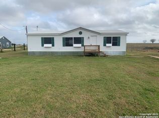 555 Fritz Zwicke Rd, Seguin, TX 78155