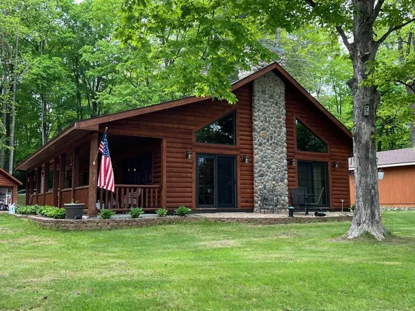 8744 Amber Lake Rd W, Minocqua, WI 54548