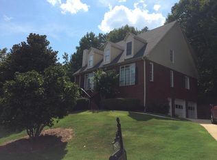 6205 Shades Pointe Ln, Hoover, AL 35244