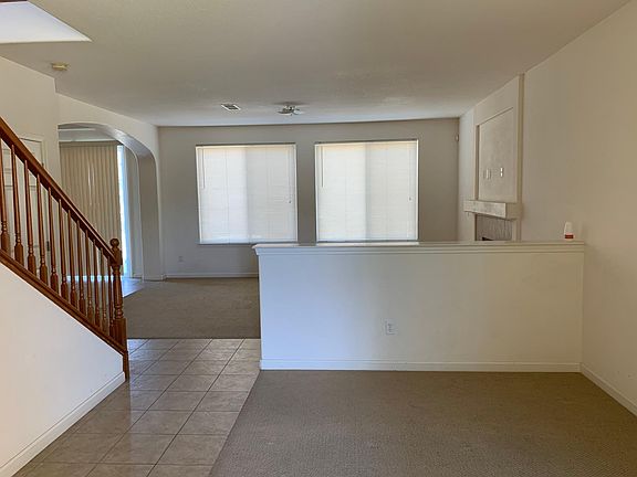 5th image of 10471 Albert Dr
