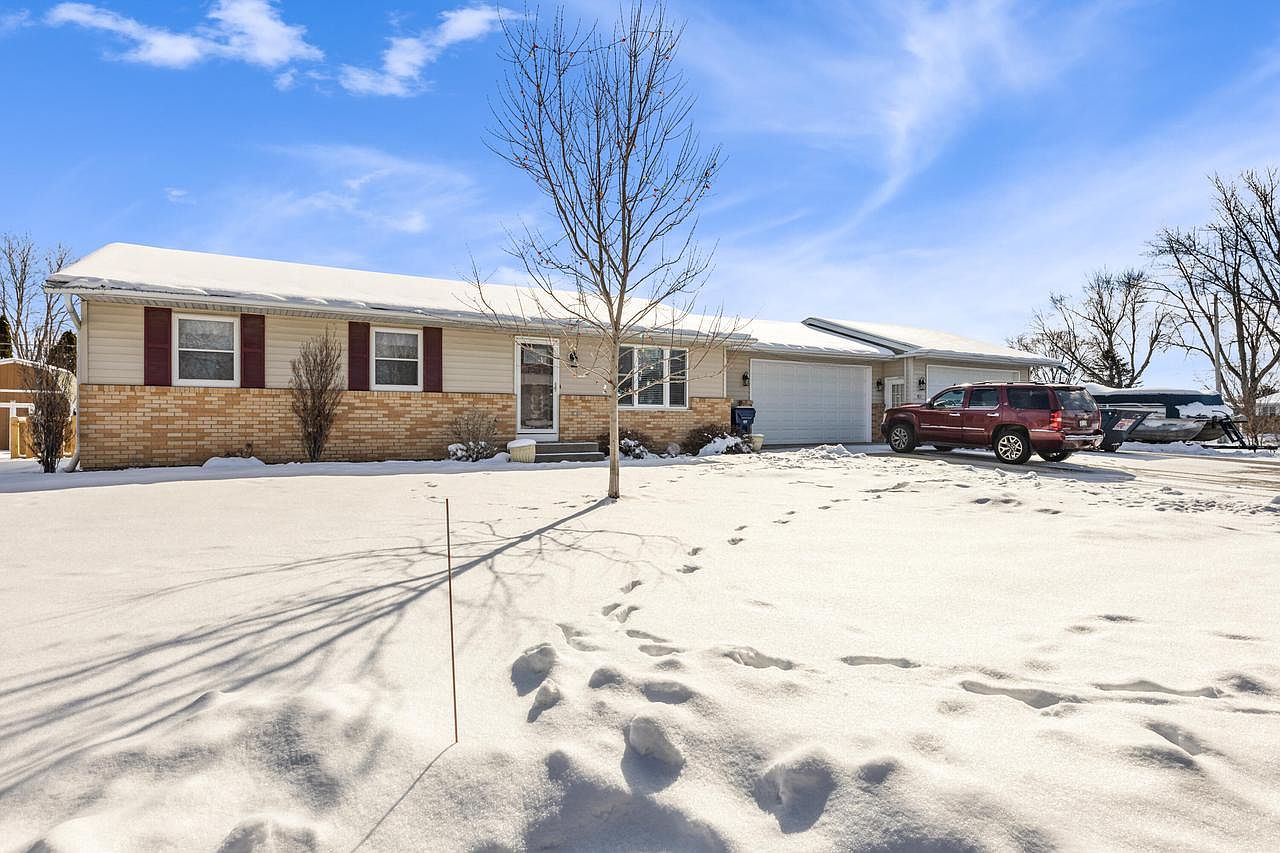 2602 Hibbard CT, La Crosse, WI 54603 Zillow