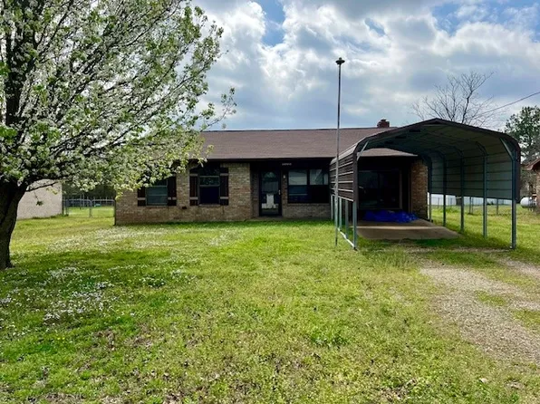 6060 Waggoner St, Paris, TX 75462