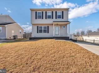 120 Greenwich Ave, Paulsboro, NJ 08066