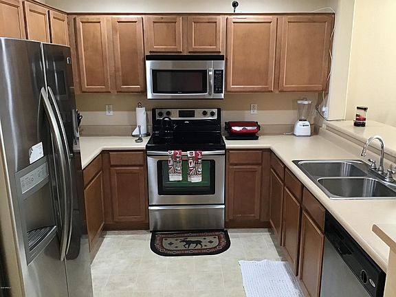 3rd image of 16861 W Carmen Dr
