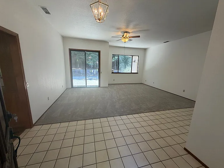 11674 Prospect Hill Dr — Photo 5