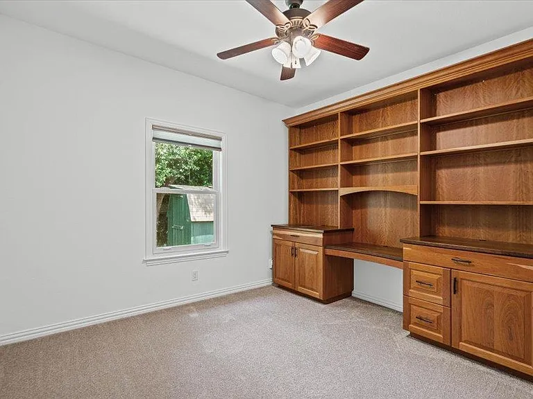 37 Pillow Rd — Photo 14