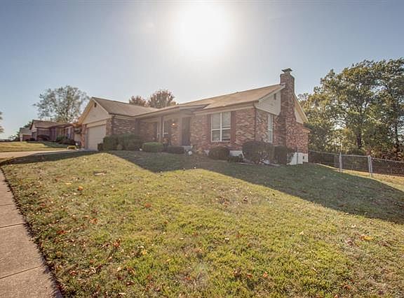 3rd image of 4831 Mehlbrook Dr
