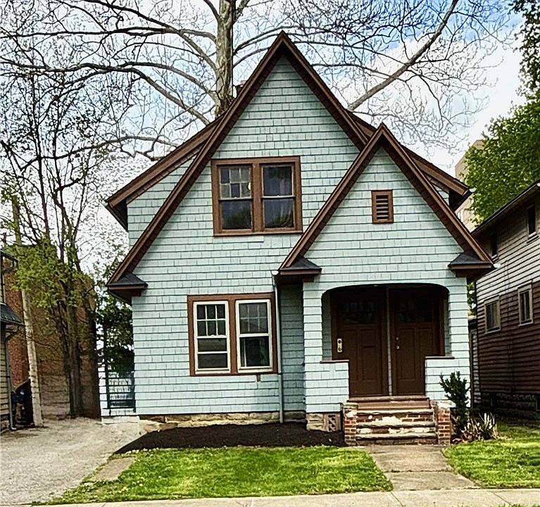 1st image of 343 4th St