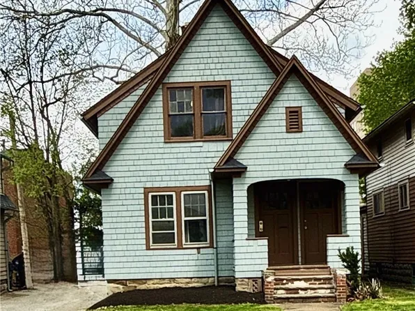 343 4th St, Elyria, OH 44035