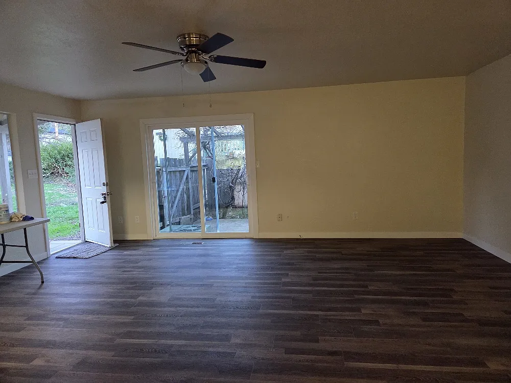3 bed, 1500 sqft, $2,250 — Photo 2