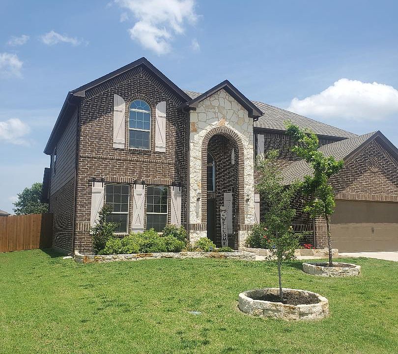 1st image of 308 Little John Ct