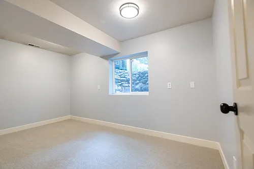 5483 W 10030 N Photo 1