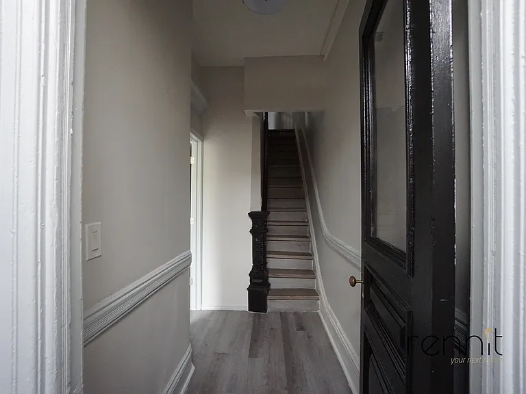 77 Somers St #2 — Photo 6