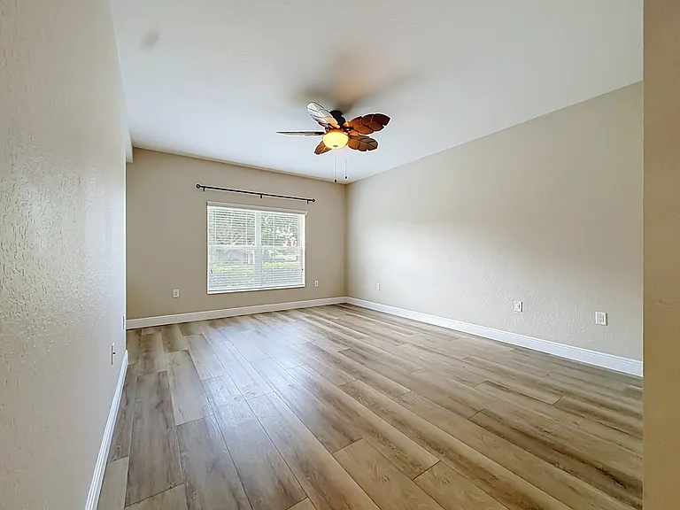 5281 Bowline Ct — Photo 17