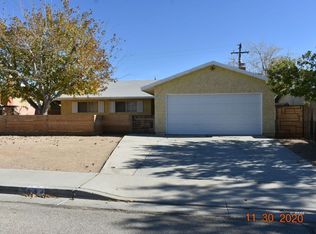 554 S Warner St, Ridgecrest, CA 93555