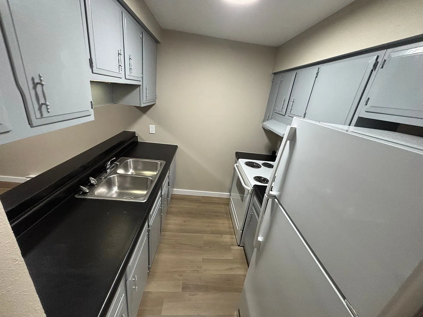 Two bedroom one bath apartment — Photo 1