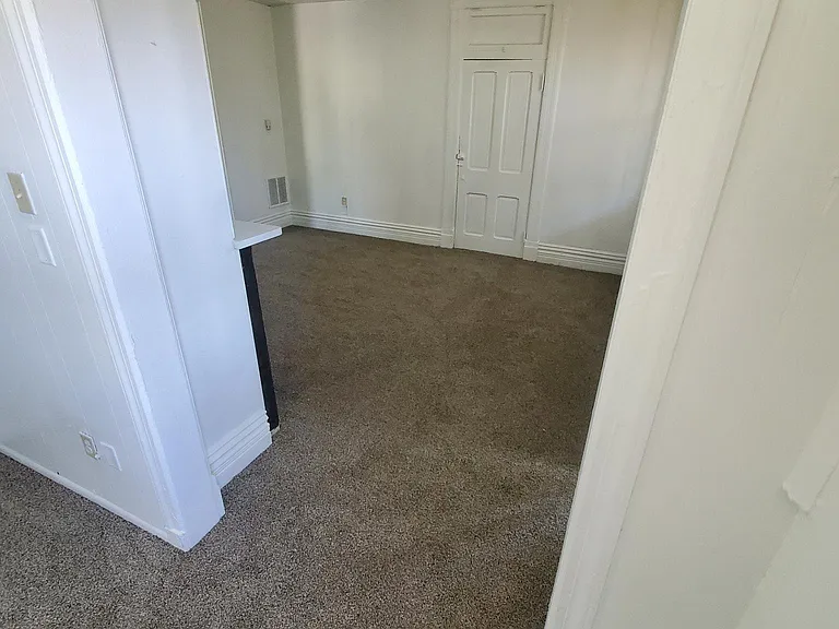 205 N C St #1 — Photo 5