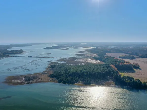 Rivers Edge Way #1-23, Quinby, VA 23423