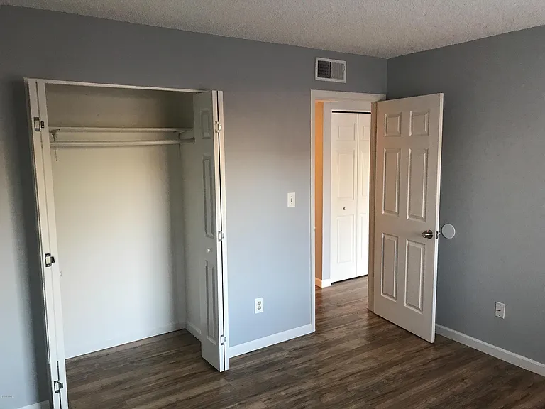 4410 E Pueblo Ave — Photo 5
