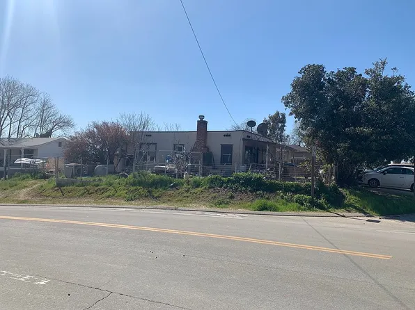 1598 L St, San Miguel, CA 93451