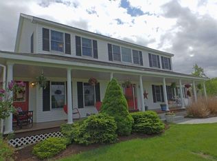 20 Oakridge Way, Melrose, NY 12121