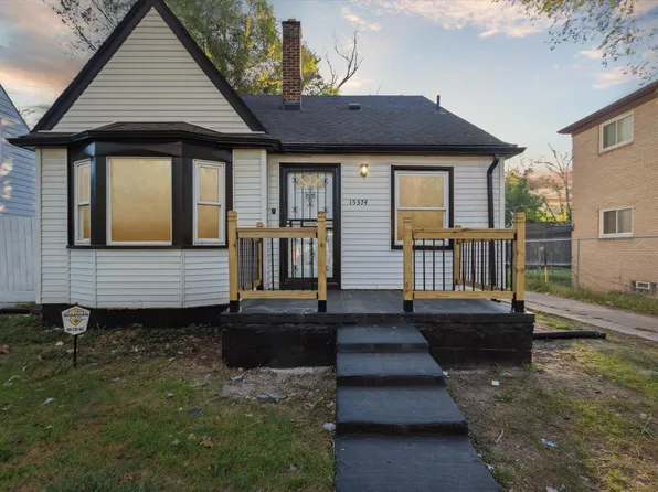 15374 Hubbell St, Detroit, MI 48227