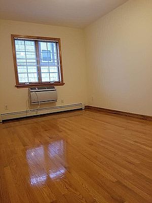 4th image of 21-14 29th St #2A