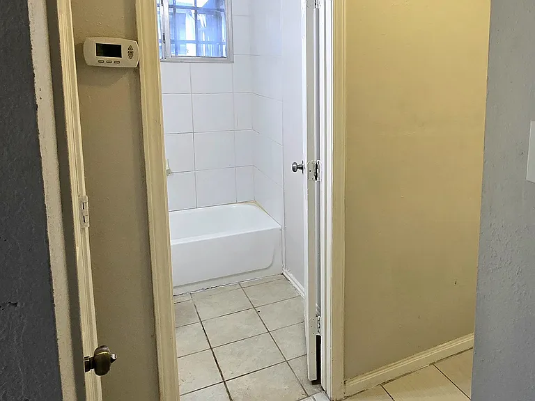 3411 Drew St #2 — Photo 11