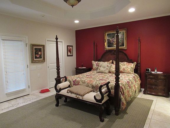 4th image of 1205 E McLemore Ct