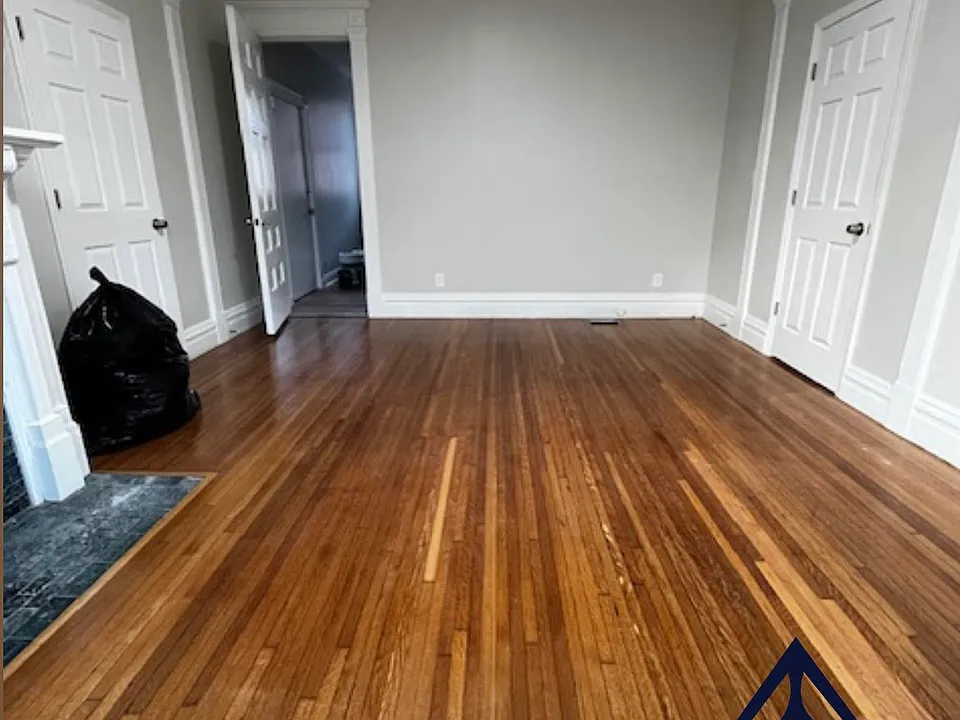 1016 Lake Ave #1