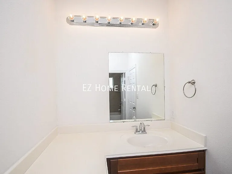 2407 Ferguson Way #1 — Photo 18