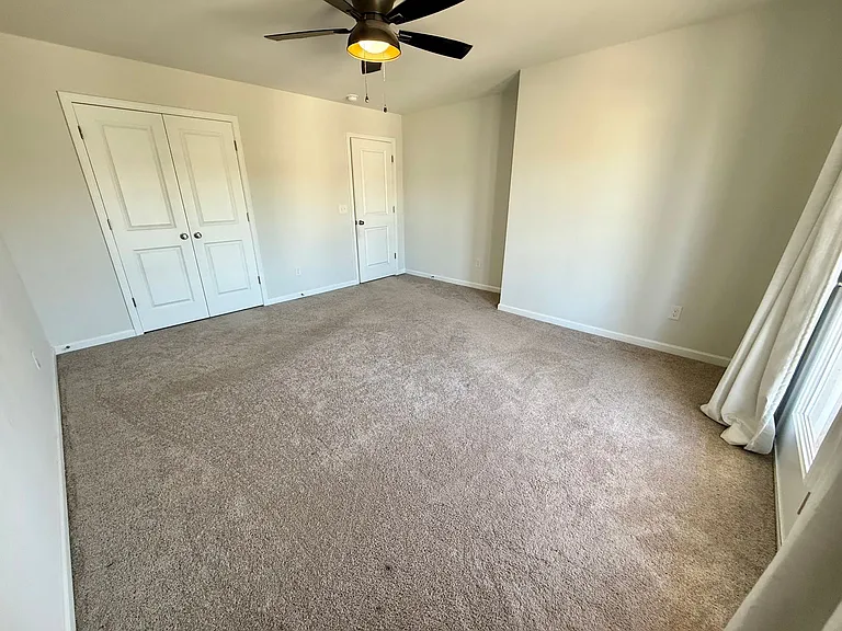 465 Kittiwake Ln — Photo 10