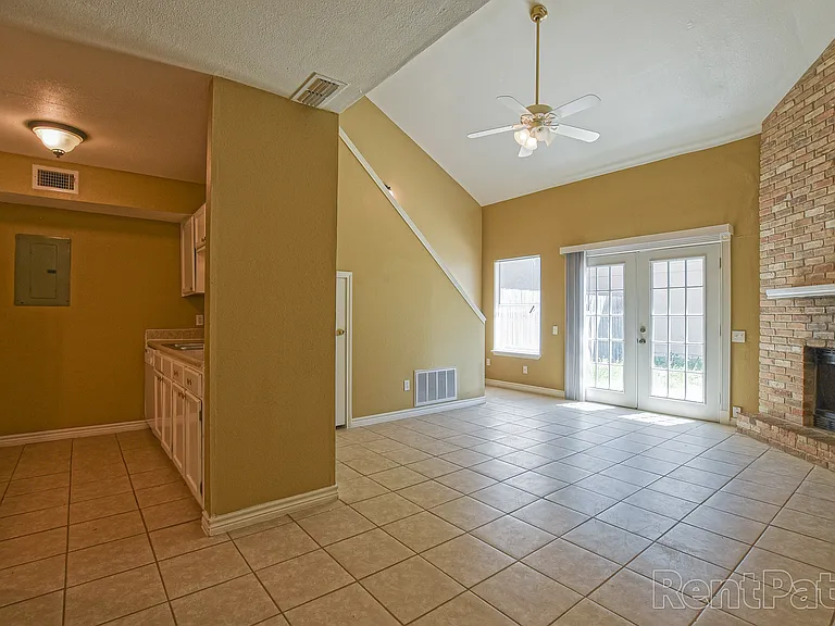 Parkside Townhomes — Photo 18