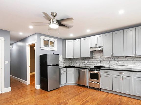 2nd image of 335 E 116th St APT 1